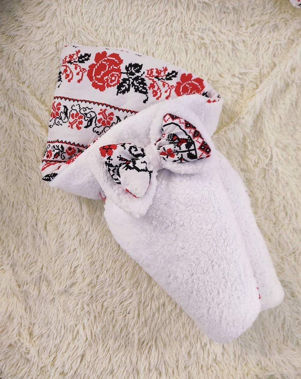 Демісезонний хутряний конверт Тедді на бавовняній підкладці з принтом вишиванка для новонароджених, фото 1