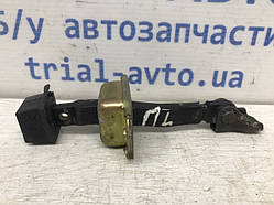 Обмежувач дверей передній лівий Mitsubishi Outlander 2003-2008 MR526777 (Арт.30390)
