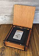 Зажигалка с индивидуальной гравировкой в подарочной деревянной коробке