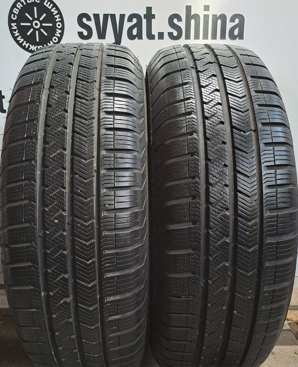Шини б/у зимові 215/70R16 Vredestein Quatrac 5