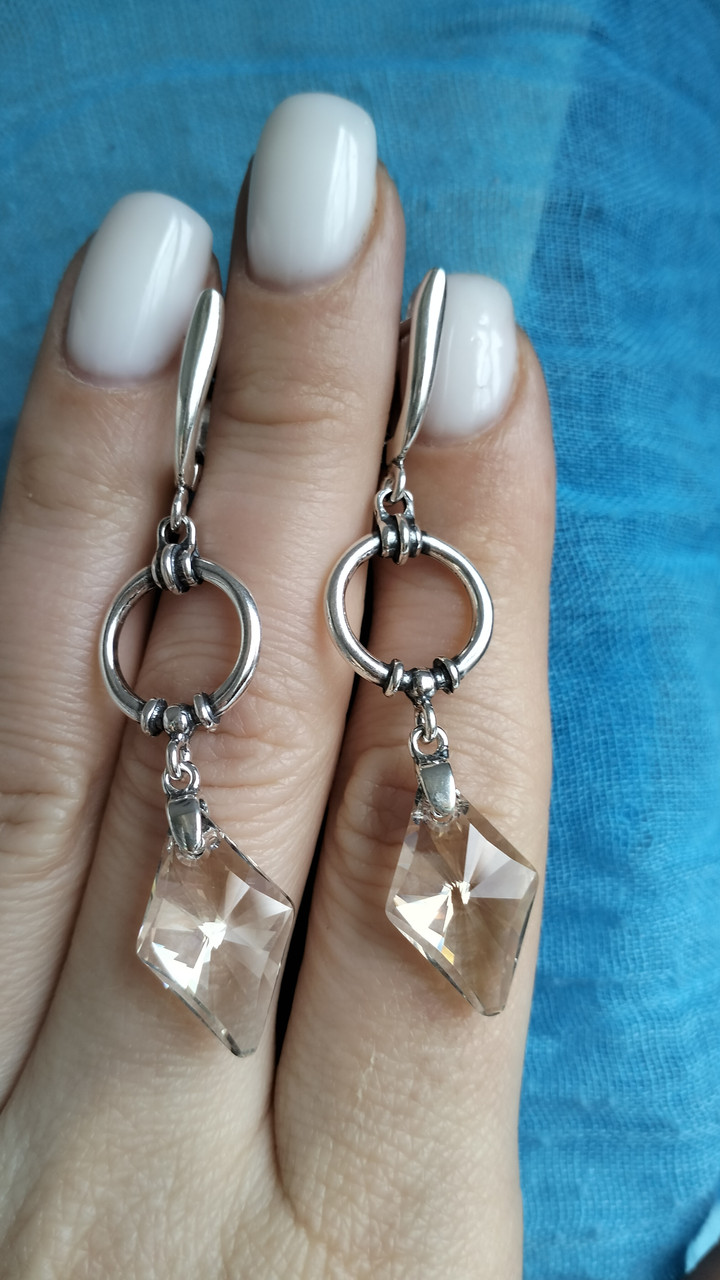 Срібні сережки-підвіски з кристалом Swarovski