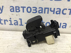 Кнопка склопідйомника Toyota RAV 4 2006-2013 8481052030 (Арт.30382)