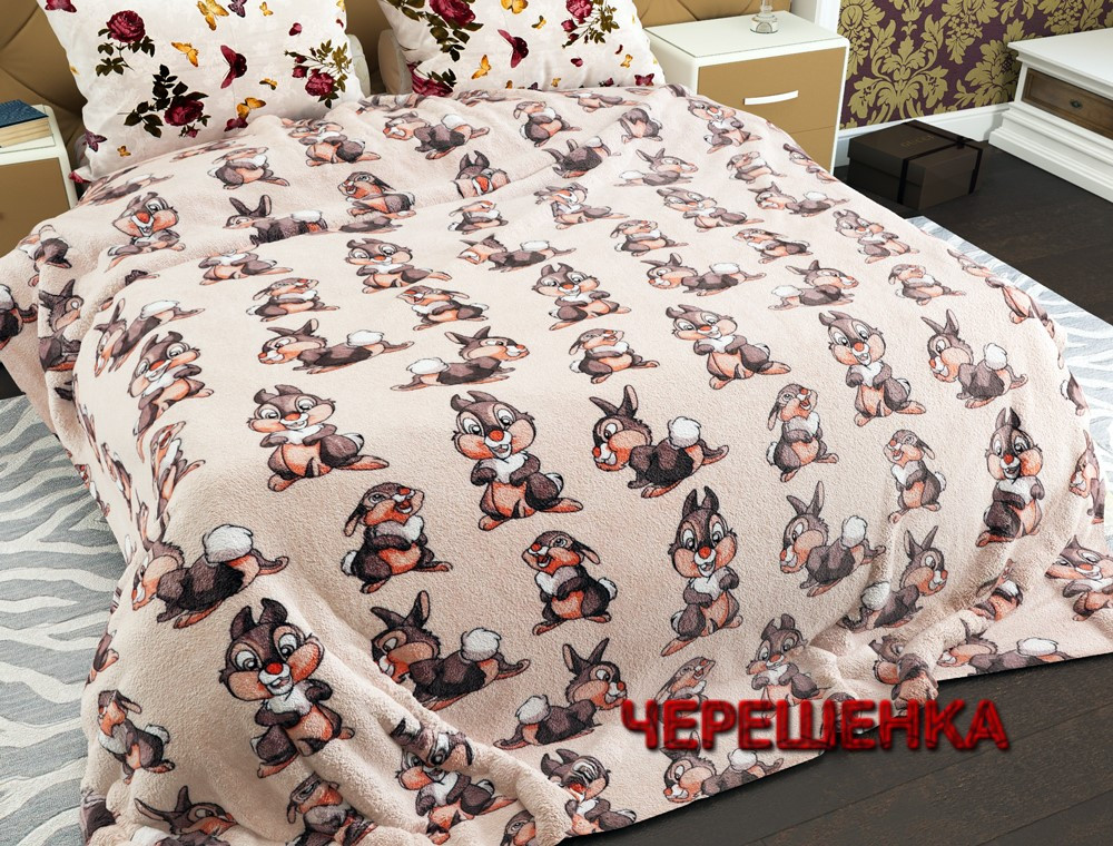Євро флісовий плед покривало 200х215 двоспальний пудрового кольору з принтом зайці