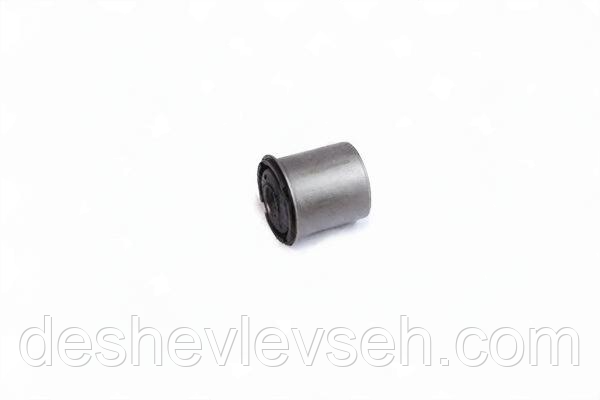 Сайлентблок переднього верхнього важеля 7702063SX/Nissan Atlas F23 92-07, 77-02063-SX, (Stellox)