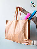 Велика спанбондова торбинка бежевого кольору горизонтальна зі вставками для обєму без друку Розмір: 50cм х 40см х 10см, фото 3
