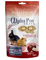Снеки для грызунов Cunipic Alpha Pro яблочные подушечки с кремовой начинкой 50 г