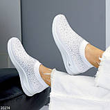 Білі легкі жіночі текстильні кросівки в стразах колір на вибір доступна ціна взуття жіноче, фото 4