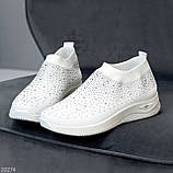 Білі легкі жіночі текстильні кросівки в стразах колір на вибір доступна ціна взуття жіноче, фото 9