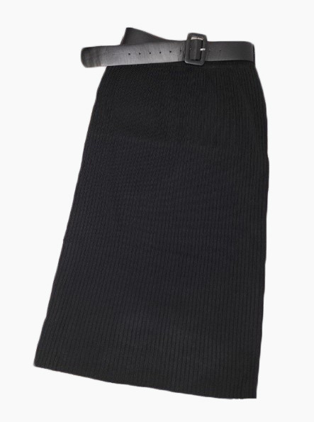 Зручна трикотажна молодіжна спідниця олівець у чорному кольорі довгі міді розмір 42-48