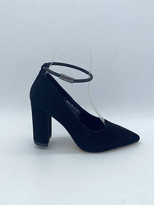 Замшеві туфлі на підборах. Erisses. Маленькі (33, 34, 35) розміри.