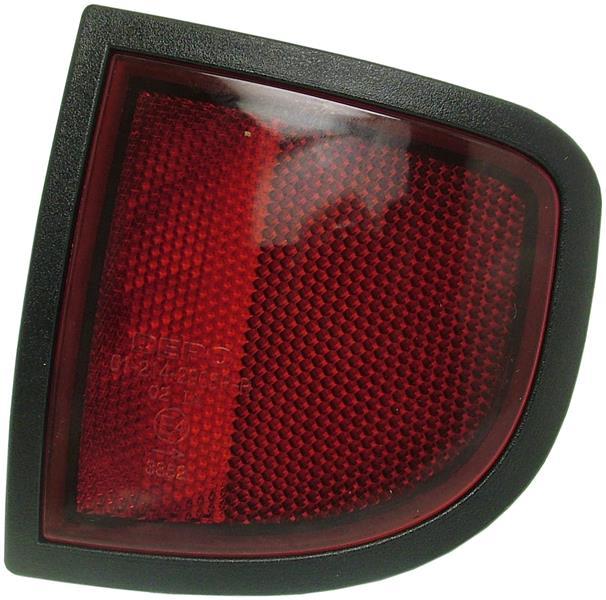 Відбивач правий Mitsubishi L200 (10-15) Depo 8355A016