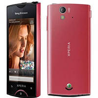Сенсорный телефон Sony Ericsson Xperia ray ST18i с процессором snapdragon, GPS навигацией и камерой 8 Мп