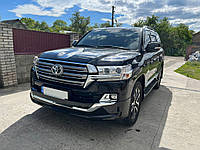 Комплект обвесов 2016 (Executive 2019) Черный цвет Toyota Land Cruiser 200 Avtoteam