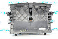 Дифузор кожух радіатора в зборі Tesla Model Y 20- з радіатором та жалюзі.