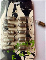 Сигнальні лампи на панель приладів для скутера Т-8,5 12V4W (з цоколем)