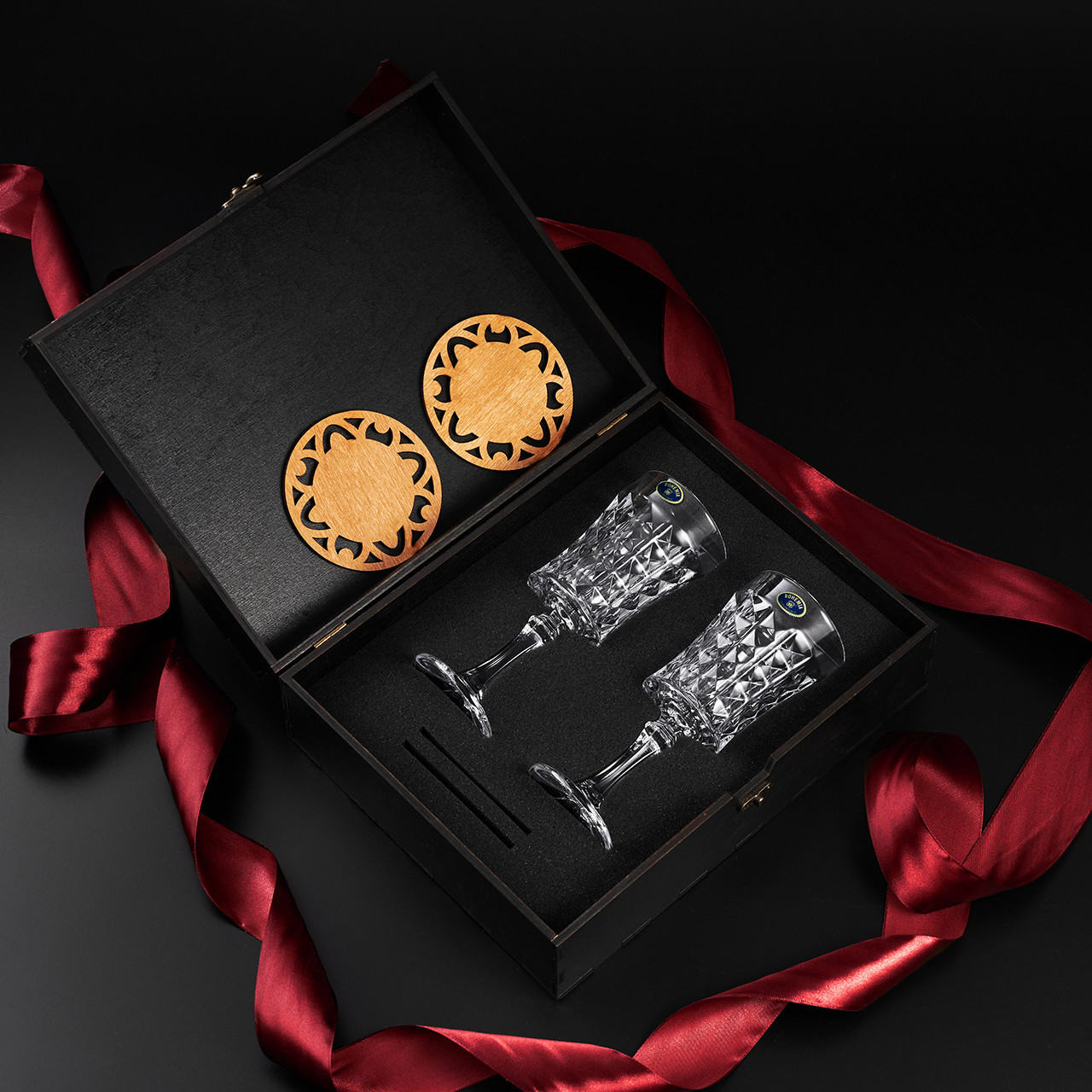 Набір келихів для вина кришталь 2 шт. Bohemia Diamond 200 мл, фото 1