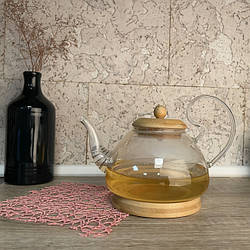 Чайник скляний заварювальний з фільтром-пружиною на підставці з бамбука 0.7 л Helios 6810