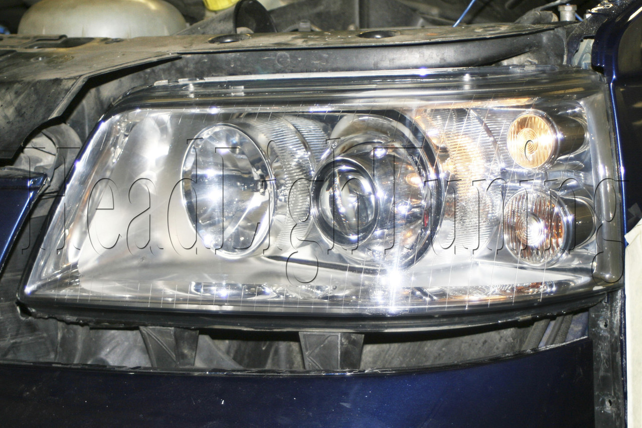 Volkswagen Multivan (Transporter T5) — встановлення бікононових лінз BOSCH — MINI 2,5" в фари