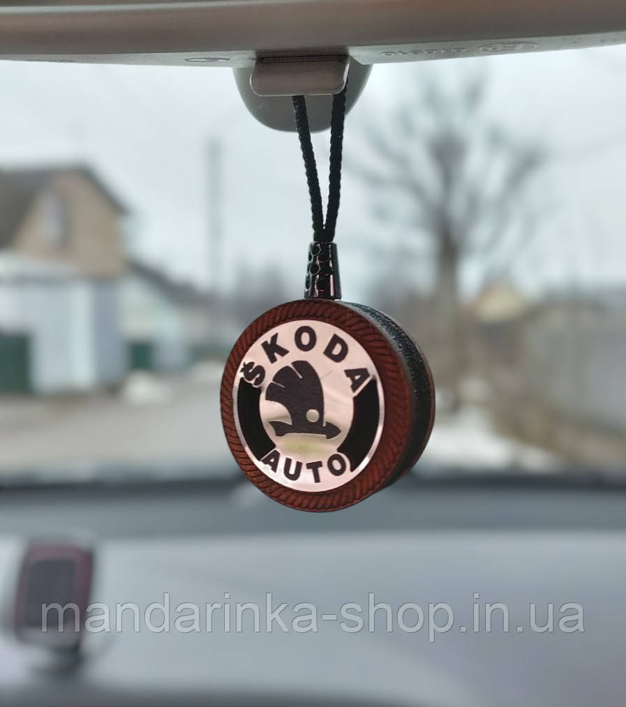 Підвіска ароматизатор Skoda з ефектом переливання, фото 1