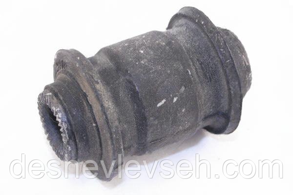 Сайлентблок пер. важеля зад. підвіски 8798004SX/Toyota Corolla all 87-93, 87-98004-SX, (Stollox)