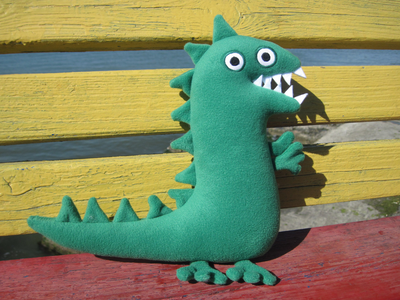 Мягкая игрушка ручной работы Мистер Динозавр поросенка Джорджа 30 см - фото 1 - id-p144468886