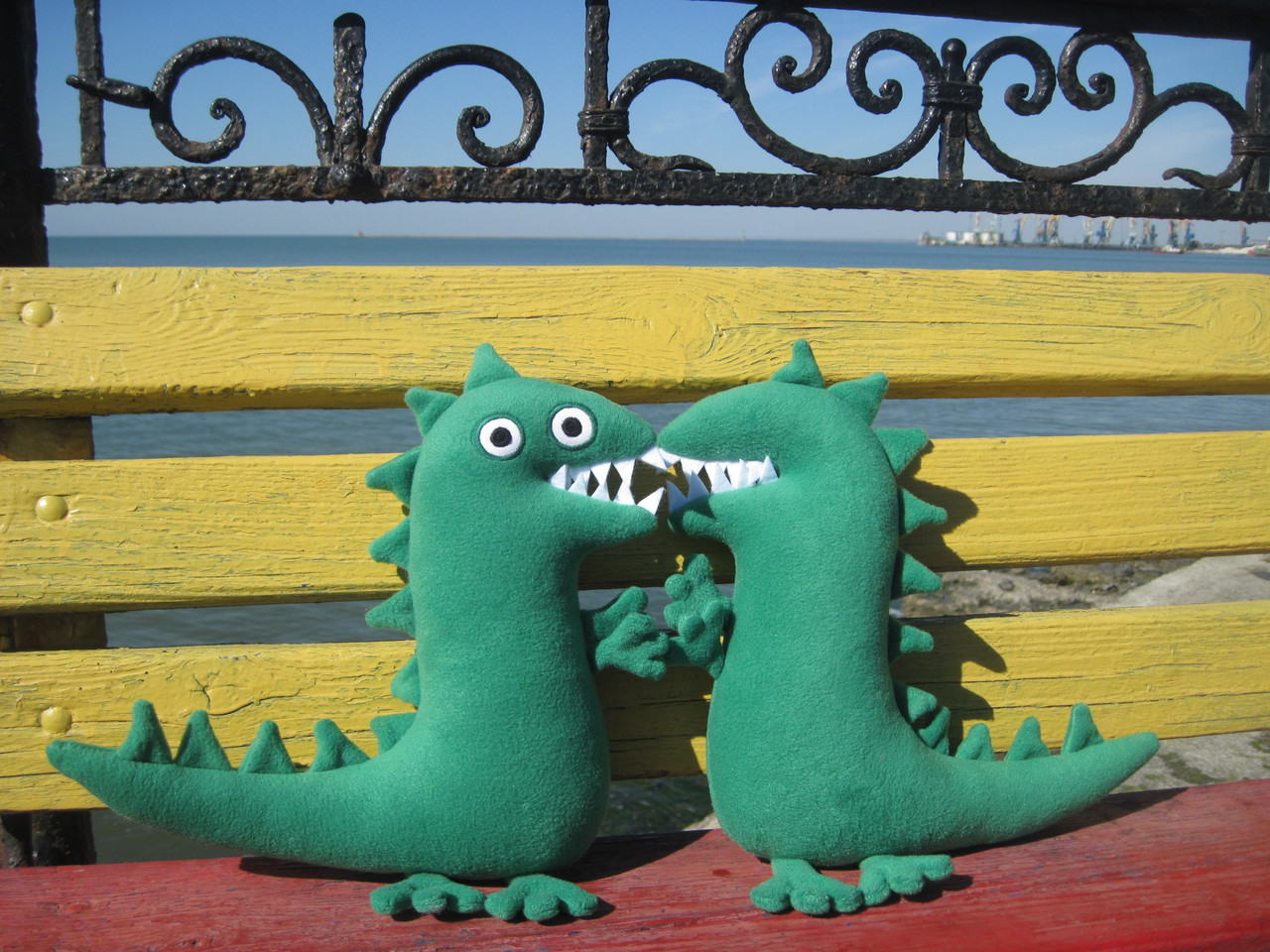 Мягкая игрушка ручной работы Мистер Динозавр поросенка Джорджа 30 см - фото 3 - id-p144468886