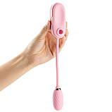 Вакуумний кліторальний стимулятор Otouch Louis Vibrate Pink з віброяйцем, у кейсі SO9401, фото 3