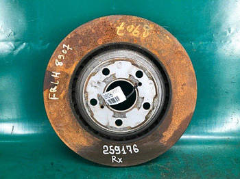 Гальмівний диск передній лів. LEXUS RX350/450 09-15 435120-E030