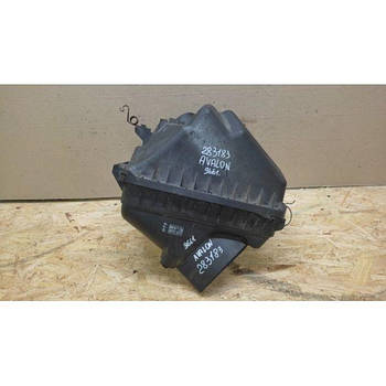 Корпус повітряного фільтра TOYOTA AVALON 99-05 17700-0A110