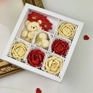 Шоколад ручної роботи День Святого Валентина Ведмедик з квітами