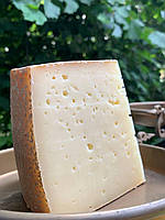 Сыр "Карпатский лес" из коровьего молока