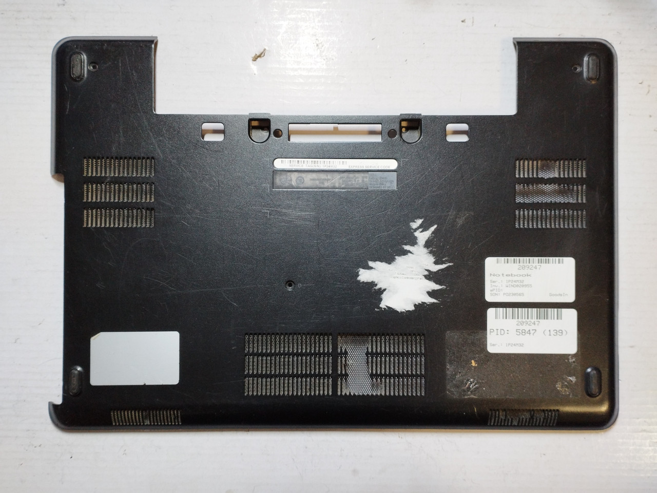 Уцінка! Dell Latitude E5440 Корпус E (Сервісний люк) (AP0WQ000D00) бу