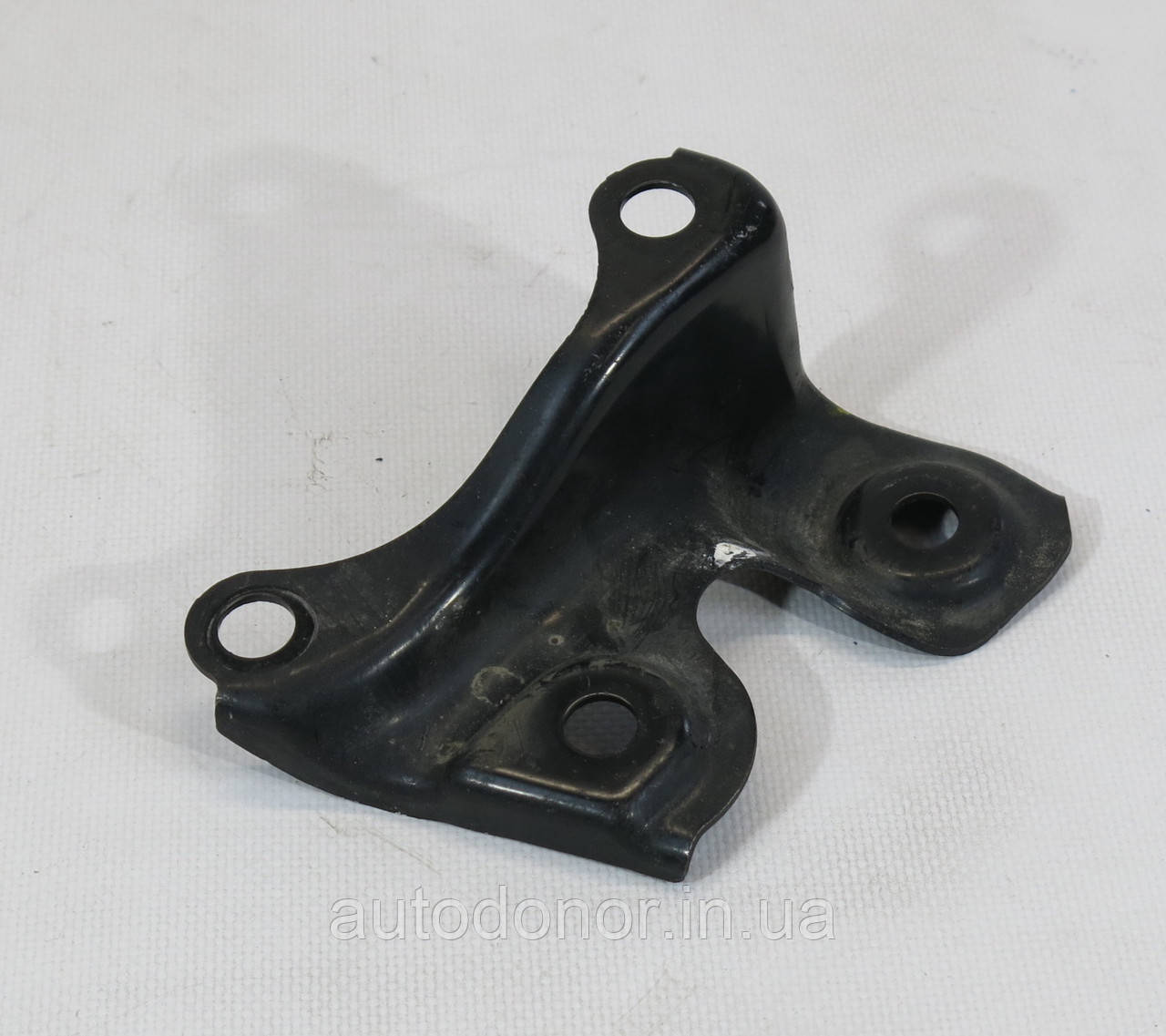 Кронштейн заднього підрамника передній лівий Honda Clarity FCX (17-) 50392-TRT-A10