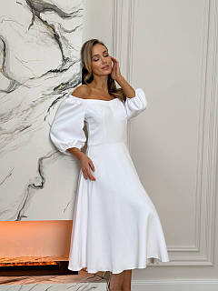 Ніжна сукня на плечі довжини міді білий