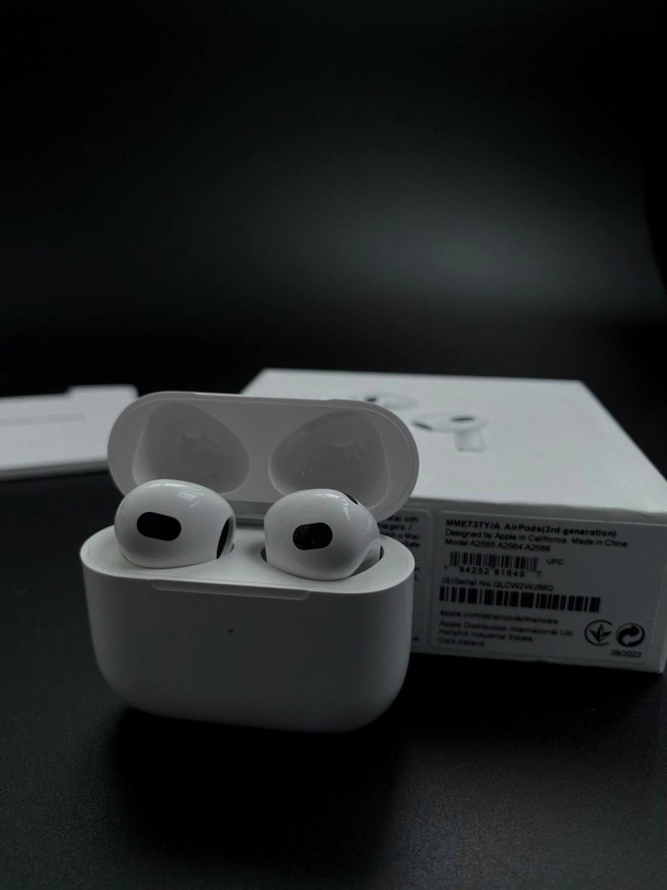 Навушники Apple AirPods 3-го покоління - фото 2 - id-p2096950559