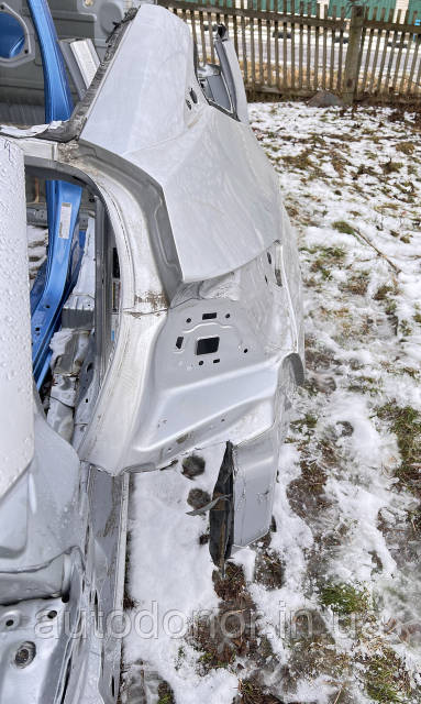 哲 Четверть, крыло заднее правая Honda Clarity FCX (17-) 04636-TRT