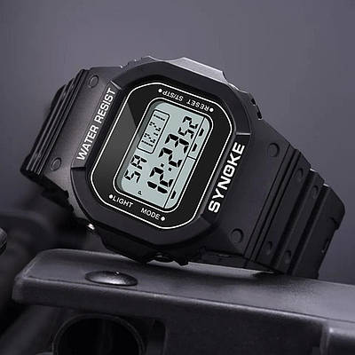 Чорний класичний електронний годинник. 24 формат часу, Різні кольори підсвічування. Вінтажний електронний годинник.