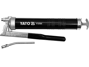 Шприц плунжерний для змащення з жорстким аплікатором 600 см³ YATO YT-07044