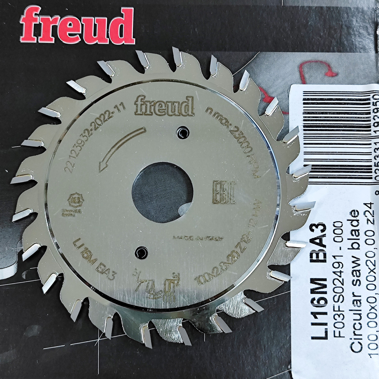 Freud LI16M ВА3 100x2,8-3,6x20 12+12 z двокорпусна підрізна пила по ДСП (Італія)