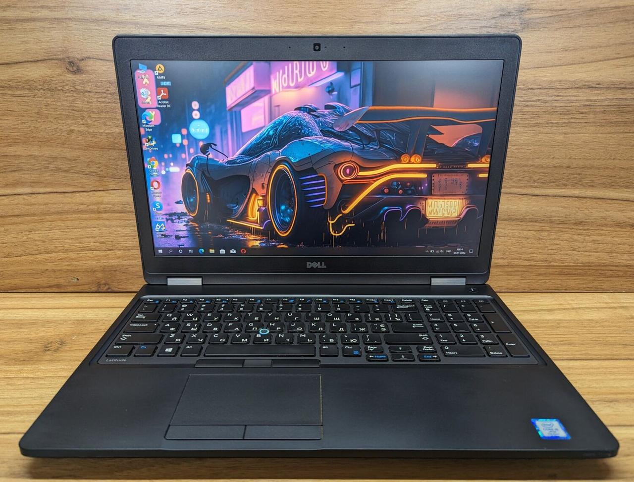 Б/в Ноутбук Dell Latitude 5580 15.6" 1920x1080| Core i5-7300U| 8 GB RAM| 256 GB SSD| HD 620