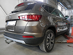 Фаркоп Seat Ateca 2016- (Сеат Атека) швидкознімний гак на ручці