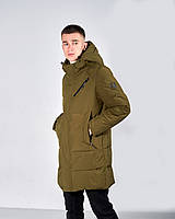 Чоловіча зимова куртка, хакі кольору.