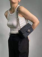 Женская мини сумка Chanel плотный текстиль черного цвета на цепочке