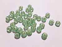 Бусины акрил "Рондель" светло зеленый с белой серединкой 10 мм 500 грамм