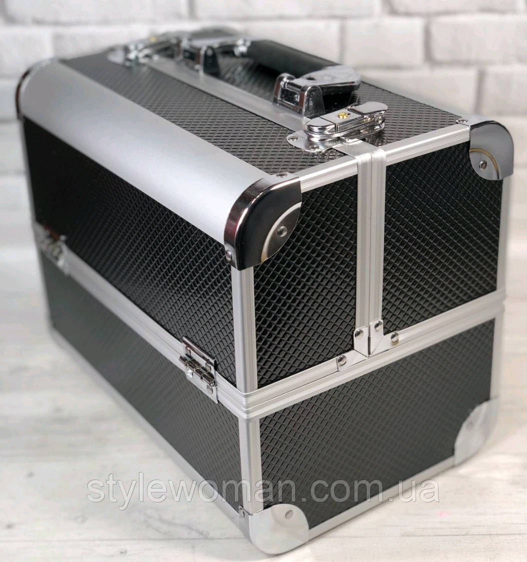 Бьюти кейс чемодан алюминиевый с ключом черный ромбик для мастеров - фото 1 - id-p1105317029