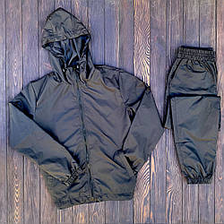 Чоловічий спортивний костюм чорний плащовка однотонний