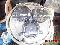 На Ford Sierra, Scorpio1 задняя крышка фары