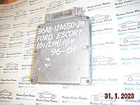 На Ford Escort 1,6i (L1H) 16V электронный блок управления 96AB-12A650-JB