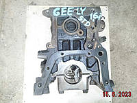На Geely CK, MK 1,6e 16V блок двигателя в стандарте в комплекте с поршневой 06 г.