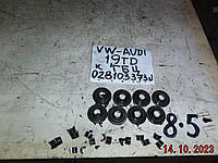 На VW - AUDI 1,9TD упорные шайбы пружин клапанов к ГБЦ 028103373J